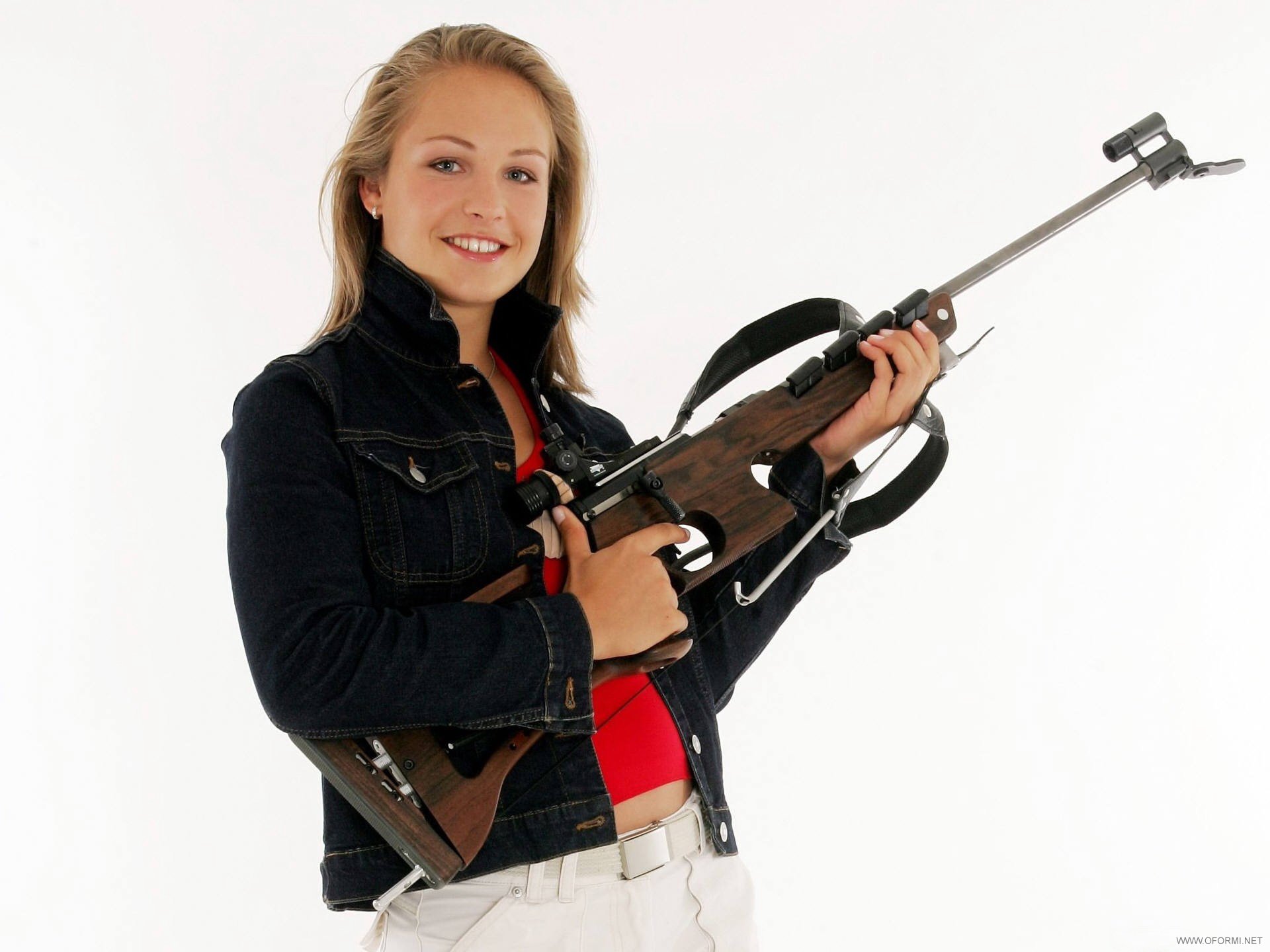 Магдалена Нойнер с винтовкой